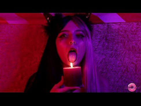 ❤️ Blowjob dìoghrasach bho Sexy Succubus le Coileanadh Beul ❌ Porno leinn ❌️